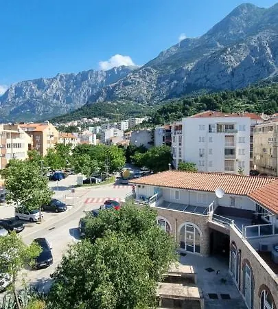 Apartment Lara Makarska